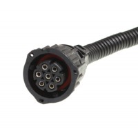 Колодка соед. байонет прямая для фар,фонарей Камаз,Маз 7конт Газель (с пров.в гофре)TM Nord YADA